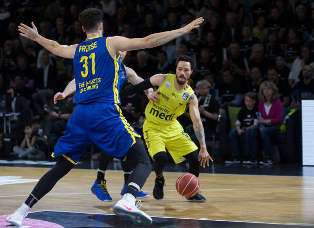 特别是在细 特别是在细